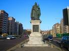 Queen Victoria Statue, Grand - via Daymix