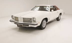Image result for Glacier Blue 1975 Oldsmobile