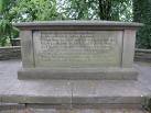 The tomb of Eliugh Yale - via Daymix
