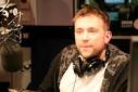 Damon Albarn Image DJ Damon Albarn Spins New Gorillaz On Radio 1   Stereogum Picture 2