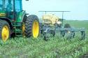 Applying nitrogen during cultivation