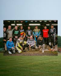 Image result for Isle of Wight Islanders Speedway Club