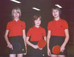 Schülerinnenmannschaft 1979: von links, Susanne Arndt, Bettina Kemper und Petra Adomeit In der Tischtennisabteilung ...