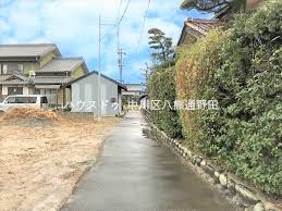 Image result for 中藤2丁目〈売地〉広々426.17㎡（法面含む）上下水道引込済、法面利用価値大、建築条件はございません。お好きなハウスメーカーで建築できます。