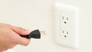 Image result for コンセント　穴 %