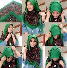 Cara Memakai Jilbab Segi Empat Untuk Wajah Bulat