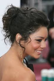 http://proms-hairstyless.blogspot.com/