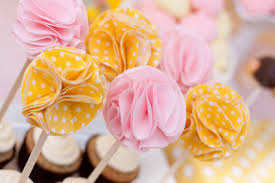 FLOWER CUPCAKE TOPPER Images?q=tbn:ANd9GcQZ0twfIpA81zlyjmWs0qdHGYxaV7AI1vxyx7sGRlG07hiMvaOyGQ