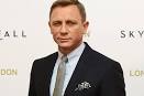James Bond Skyfall premiere, Nicki Minaj wardrobe malfunction, new