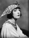 Jane Cowl as Cleopatra,