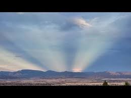 Attēlu rezultāti vaicājumam “anticrepuscular rays”