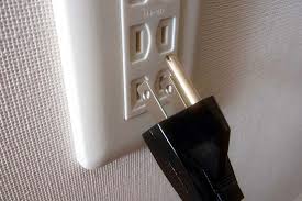 Image result for コンセント　穴 %