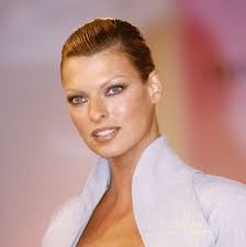 「リンダ・ヴァスティ」の画像検索結果