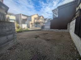 Image result for 中藤2丁目〈売地〉広々426.17㎡（法面含む）上下水道引込済、法面利用価値大、建築条件はございません。お好きなハウスメーカーで建築できます。