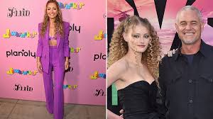 Image result for Orbit Stroller Rebecca Gayheart and Billie Beatrice