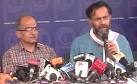 yogendra-yadav-prashant-bhushan_650x400_61427448162.jpg