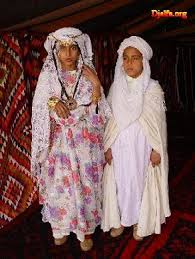 لباس تقليدي الجزائري Images?q=tbn:ANd9GcQbZ8g1Iv-ihBN1UAlVM6HcF5L2IaCeZ92X7LZ7jm9PwWoB-bwG