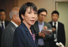 Image result for 17歳の現役看護学生