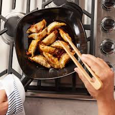 Znalezione obrazy dla zapytania frying pan