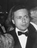 Who is Yasmin Khan dating?