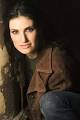 Idina Menzel Idina here