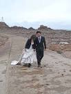 married couples choosing - via Daymix