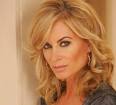 Ashley (Eileen Davidson,