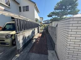 Image result for 中藤2丁目〈売地〉広々426.17㎡（法面含む）上下水道引込済、法面利用価値大、建築条件はございません。お好きなハウスメーカーで建築できます。