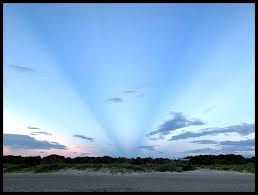 Attēlu rezultāti vaicājumam “anticrepuscular rays”