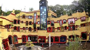 Friedensreich Hundertwasser ile ilgili görsel sonucu