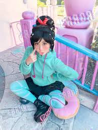 「ヴァネロペ・フォン・シュウィーツ」の画像検索結果