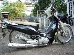 A Sedang Membaca Artikel Gambar Modifikasi Motor Ceper Lengkap Dan ...