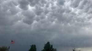 Attēlu rezultāti vaicājumam “Mammatus”