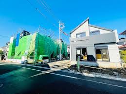 Image result for 武蔵村山市岸2丁目〈中古〉JR八高線「箱根ヶ崎」駅バス６分停歩４分　閑静な住宅地　前面道路が広いのでクルマの運転が苦手な方も車庫入れ楽々！　全居室収納充実！