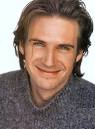 http://bestof.provocateuse.com/images/photos/ralph_fiennes_97.jpg
