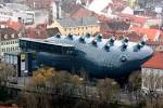 File:Graz Kunsthaus vom Schlossberg 20061126.jpg - Wikipedia, the ...
