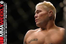 Joe Riggs at UFC 52 After being postponed for nearly two months, Joe Riggs defeated Mike Bronzoulis by unanimous decision to win a birth into the next ... - SalaverryRiggs084UFC52