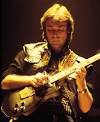http://images.wikia.com/lyricwiki/images/c/c3/Steve_Hackett.jpg