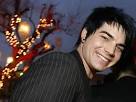 Adam Lambert kissed a girl and he liked it! « Entertainment