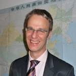 Clas Neumann (* 30. Juni 1967 in Konstanz) ist Präsident des indischen ... - images?q=tbn:ANd9GcQgUA4NOCchJjUSzSiC-eUqQIyPYIlbPLb_LvijbdVErCWPLwi2o4p5Sj2ihw