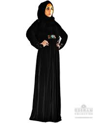 Hijab Style: Black Abaya