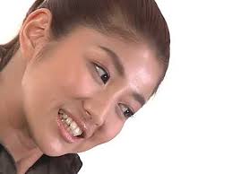 「麻生恵 仮面ライダーキバ」の画像検索結果