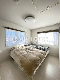 Image result for 東大和市芋窪4丁目〈新築〉多摩モノレール「上北台」駅徒歩14分　ZEH水準省エネ住宅　太陽光発電採用住宅　長期優良住宅　敷地面積広々42坪以上　18.5帖のLDK　浄水器　浴室乾燥機　全3棟A号棟