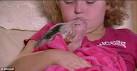 Honey Boo Boo's mom June takes her redneck clan bargain-hunting at