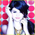 Selena Gomez - selena-gomez-hairstyles-2012-4