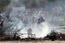 Image result for neapel abfallberge