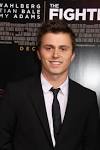 http://www.assignmentx.com/wp-content/uploads/2010/12/3_KennyWormald_SS_MG_9497.jpg