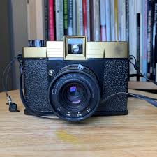 Attēlu rezultāti vaicājumam “Diana camera”