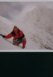 To try conquer this summit we were four : Germain Ferrer, Roland Lebeau, Truls Bratten and myself. - val1029