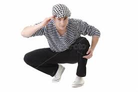 Картинки по запросу Молодой человек в шапке